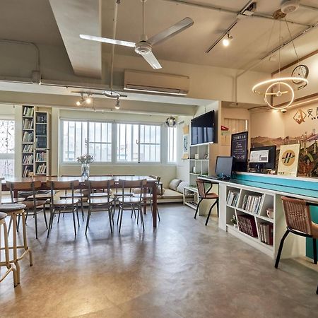 安蘭居旅店 An Lan Jie Hotel Kota Chiayi Bagian luar foto