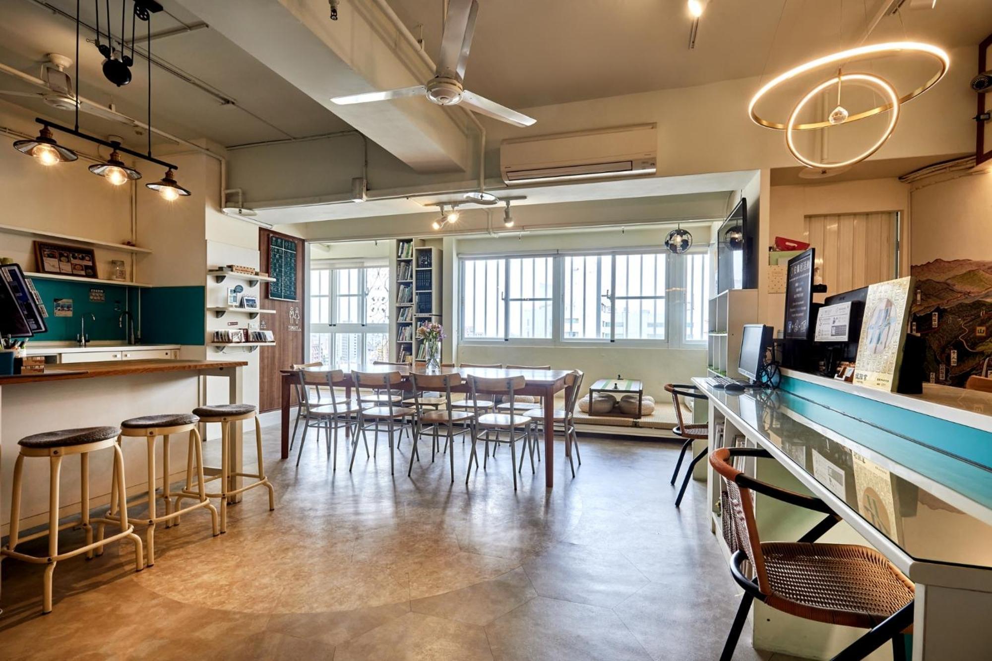 安蘭居旅店 An Lan Jie Hotel Kota Chiayi Bagian luar foto